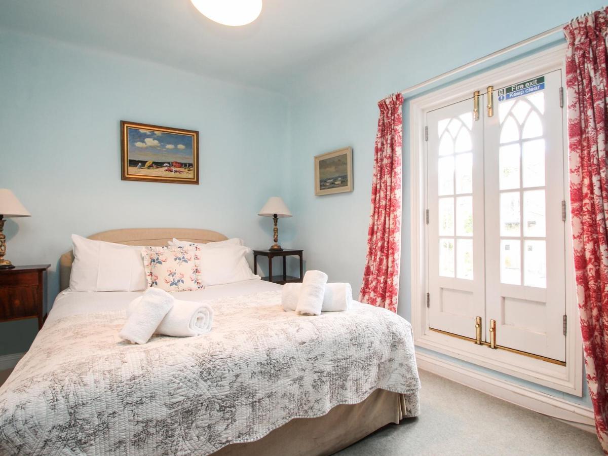Mount View Apartment Пензанс Екстериор снимка